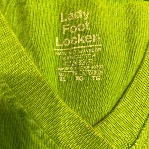 Lady Footlocker - Picture 3 of 3